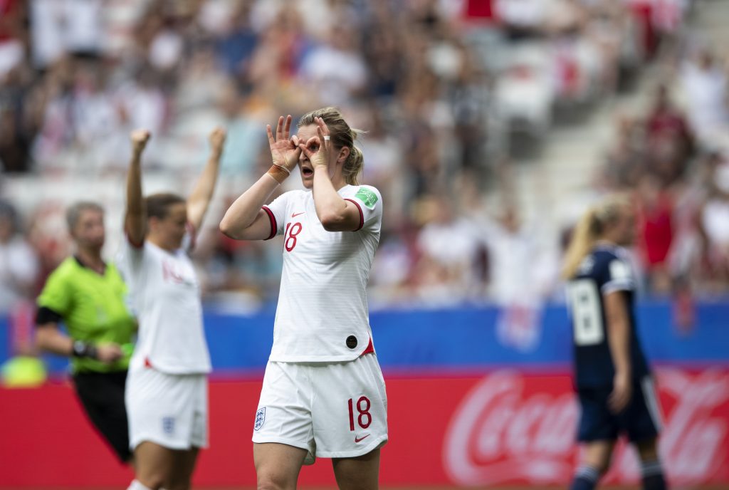 England hang on to notch opening victory over rivals Scotland