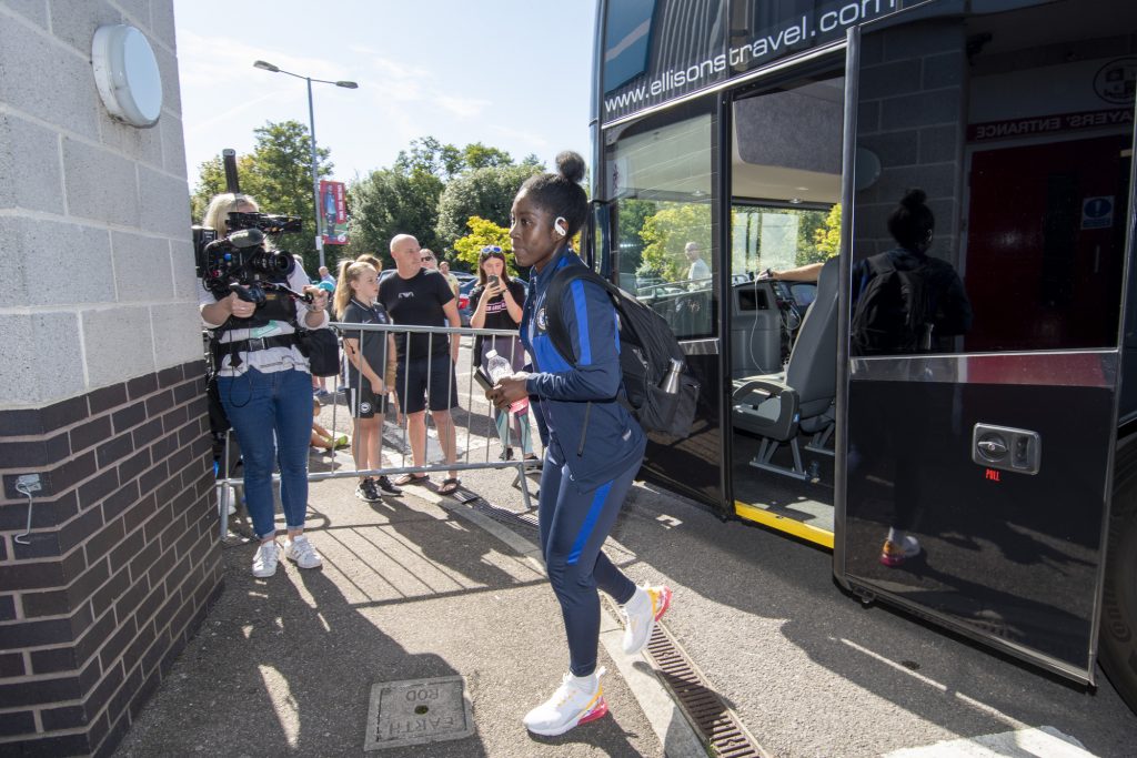Former Chelsea defender completes Aston Villa move