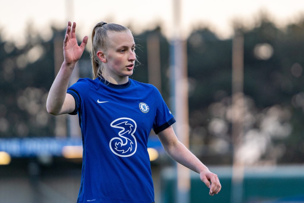 Chelsea forward Beever-Jones joins Everton on loan
