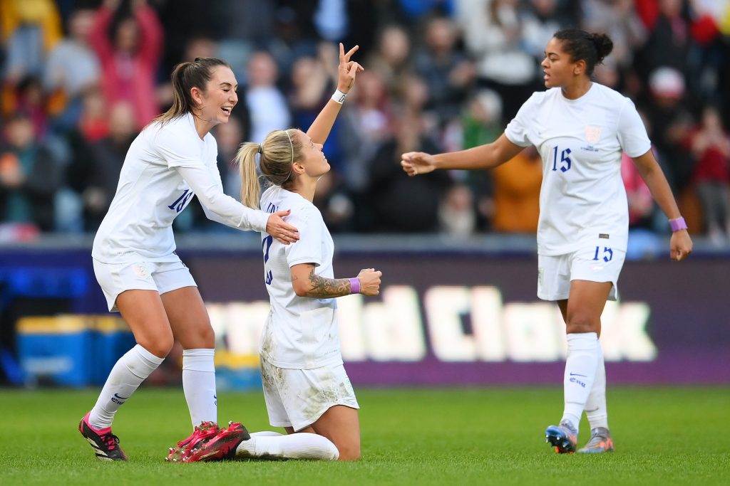 Daly double helps England to victory over Italy in Coventry