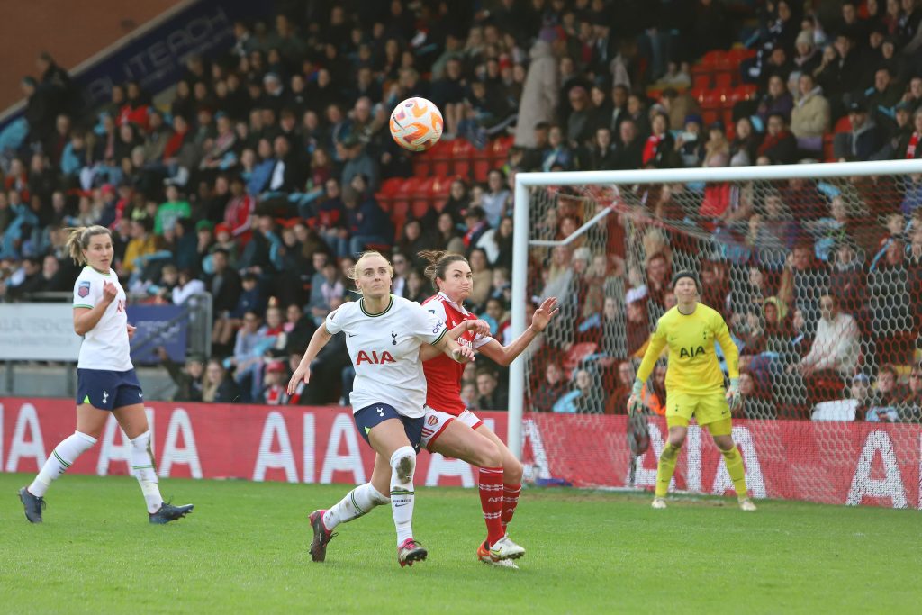 Spurs defender Bartrip pens new deal