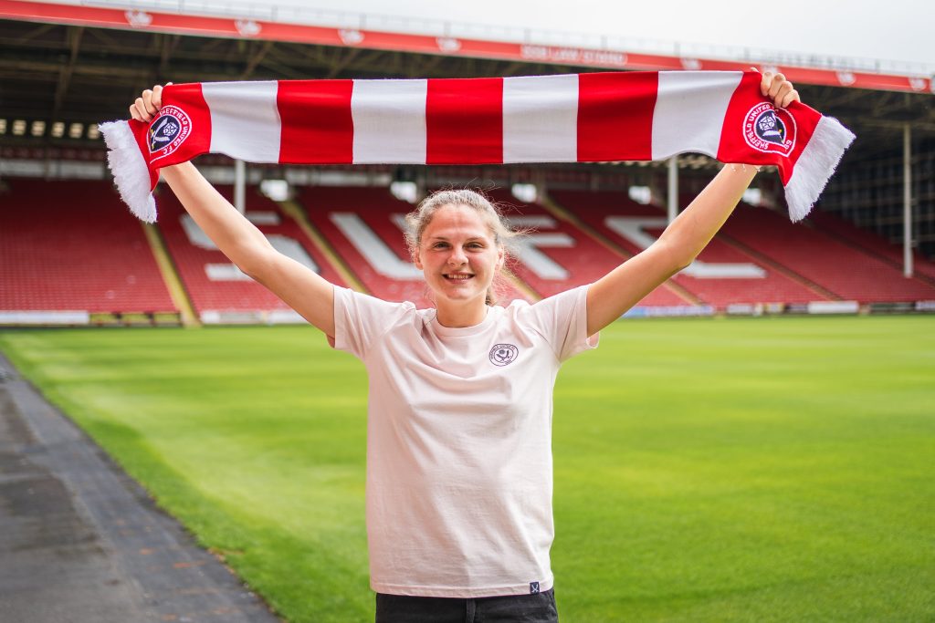 Forward Goodwin seals Sheffield United move