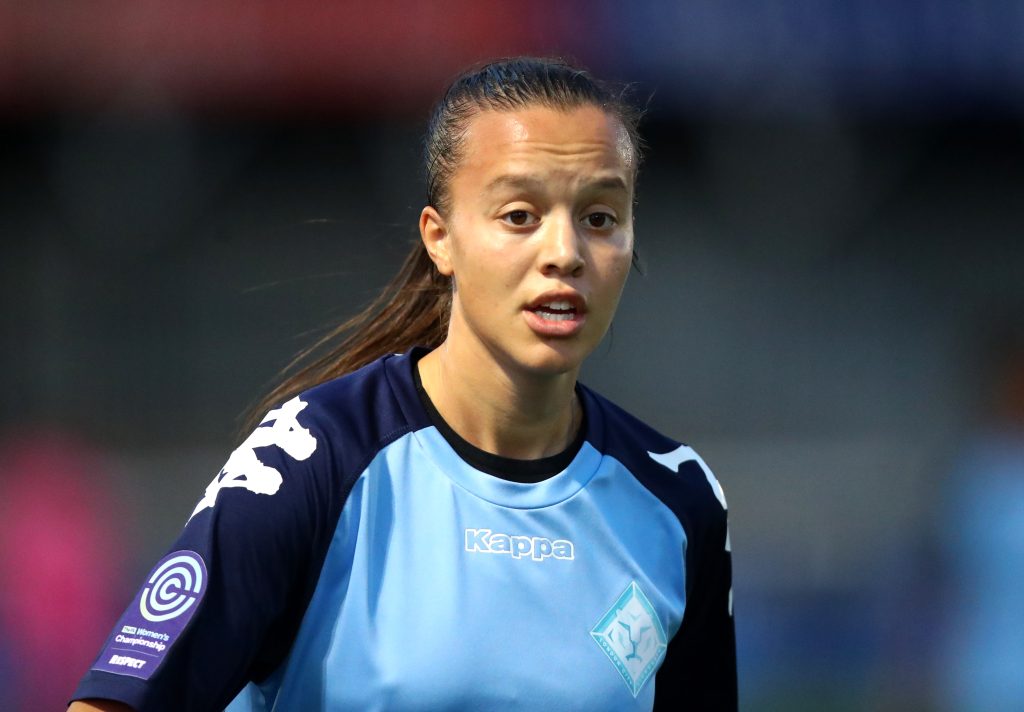 Full-back Cowan secures London City Lionesses return