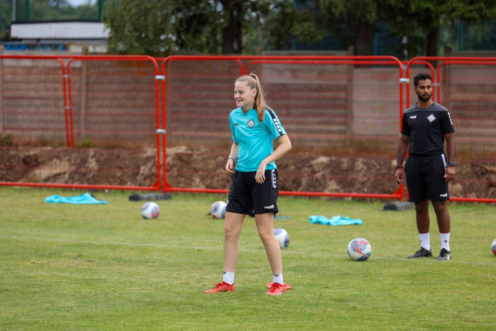 Arsenal teenager Marashi joins London City Lionesses on two-year deal