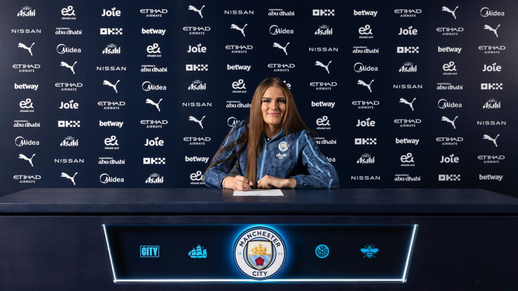 Manchester City’s teenage defender Prior signs four-year professional deal