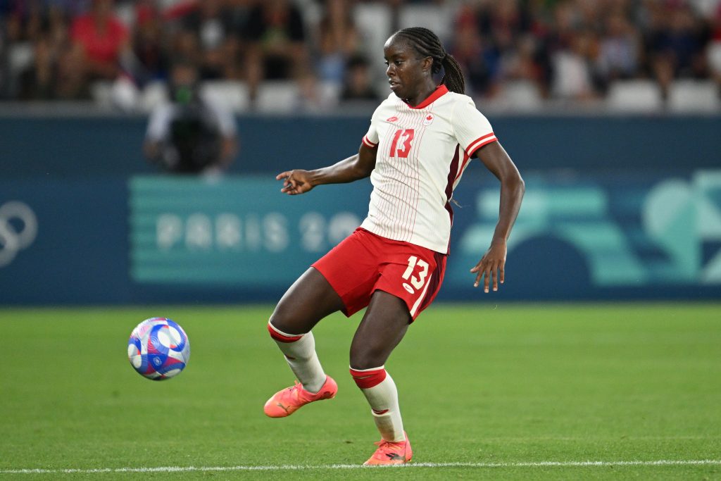 Manchester United sign Canadian international midfielder Awujo