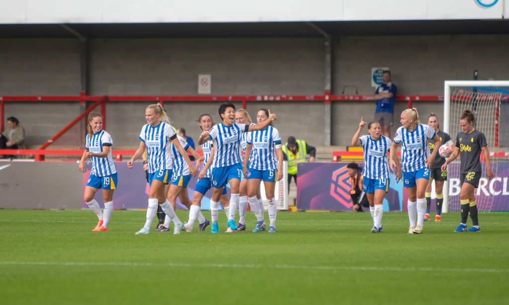 Brighton open new campaign with emphatic victory over Everton