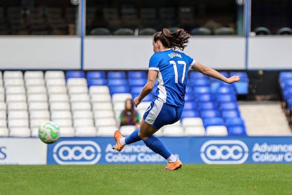 Birmingham City forward Quinn signs new deal
