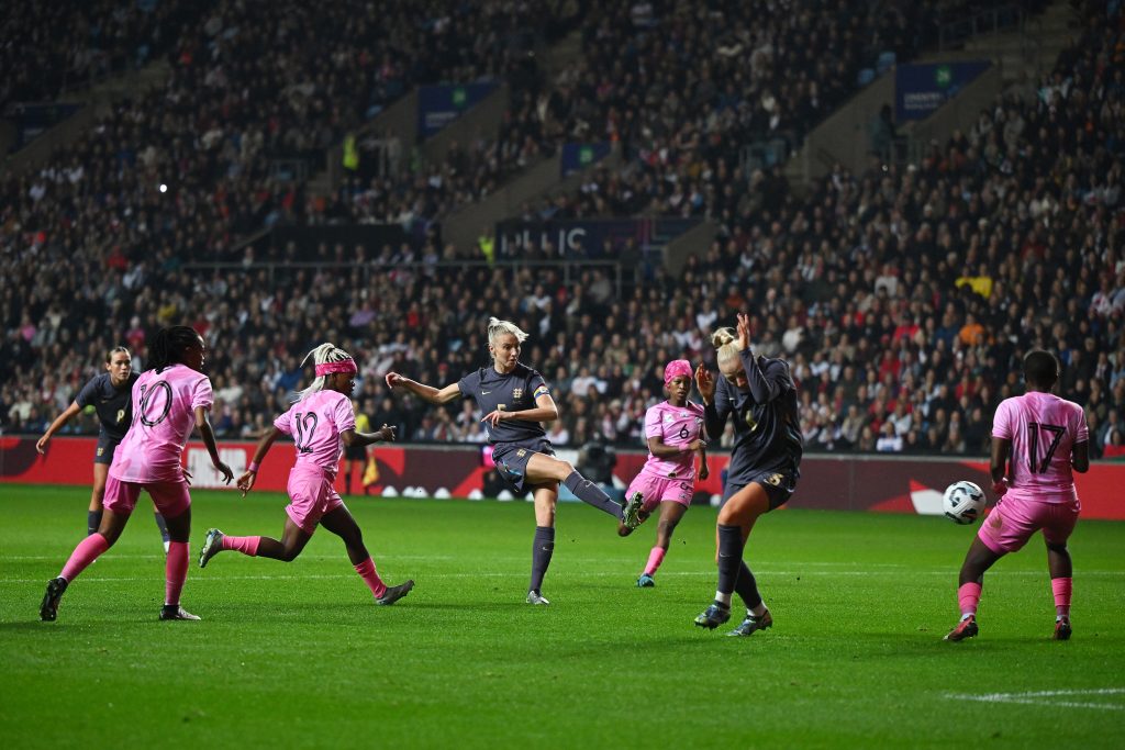 England hold out to record friendly victory over South Africa in Coventry