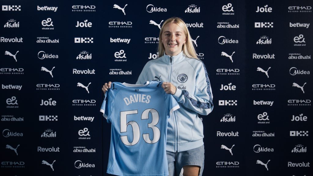 Manchester City defender Davies signs first professional deal
