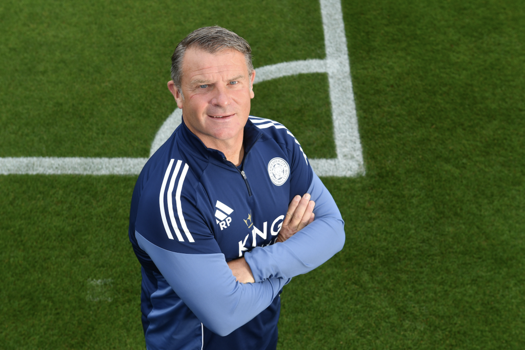 Leicester City appoint Passmoor as permanent boss ahead of Aston Villa clash