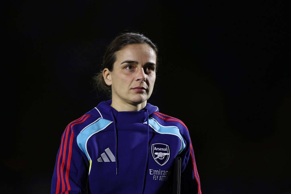 ‘We expect a hard game’ – Arsenal boss Slegers discusses difficult Everton test