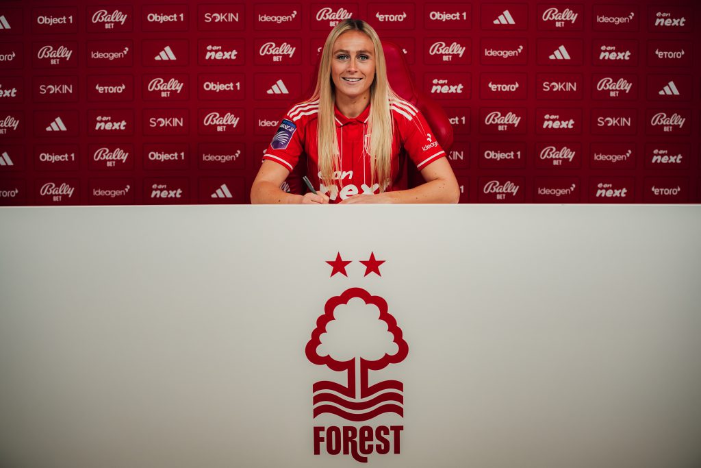 Nottingham Forest sign forward Smith on a short-term deal