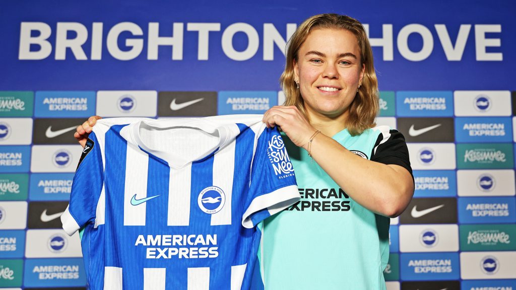Brighton & Hove Albion sign Norwegian international midfielder Tvedten