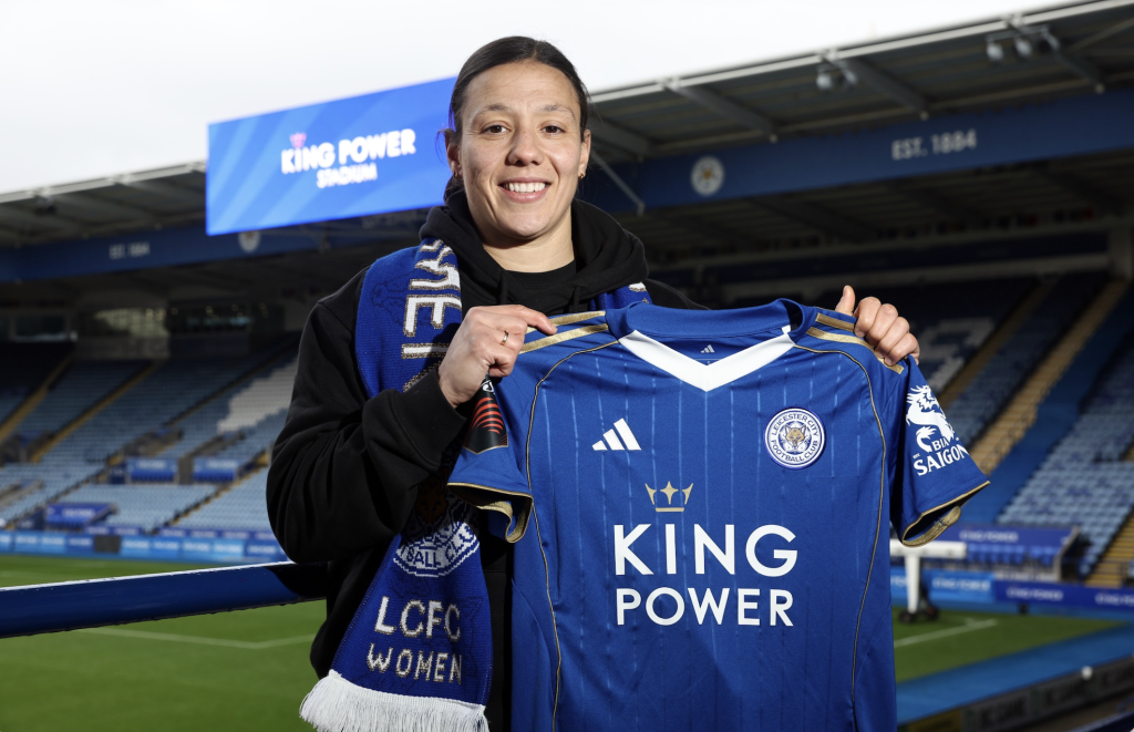Leicester City sign Manchester United’s veteran forward Williams