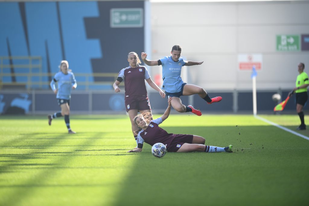 Aston Villa defender Tomàs forced into retirement